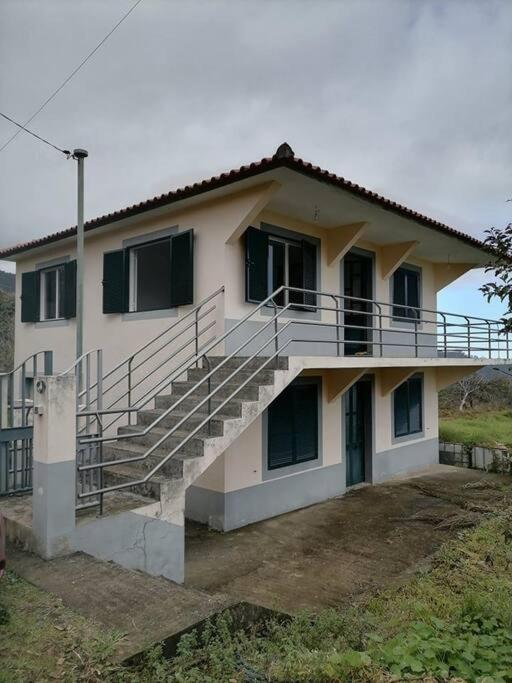 Villa Correia - Ribeiro Frio São Roque do Faial Dış mekan fotoğraf